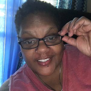 Meet your Posher, Liza